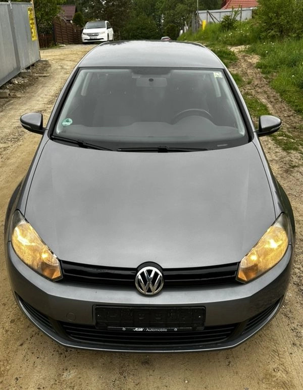 Volkswagen Golf cena 22900 przebieg: 202000, rok produkcji 2009 z Słupsk małe 781